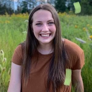 Meet your Posher, Elizabeth